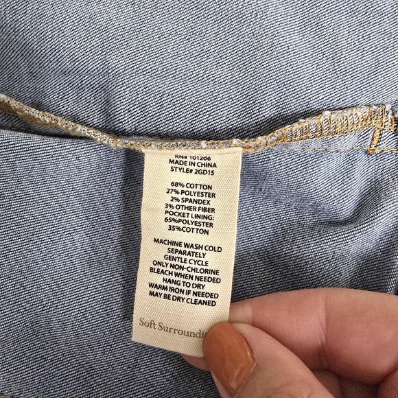 Soft Surroundings Jacket Womens Small Blue Denim Button Stretch Style 25015 - Picture 4 of 10